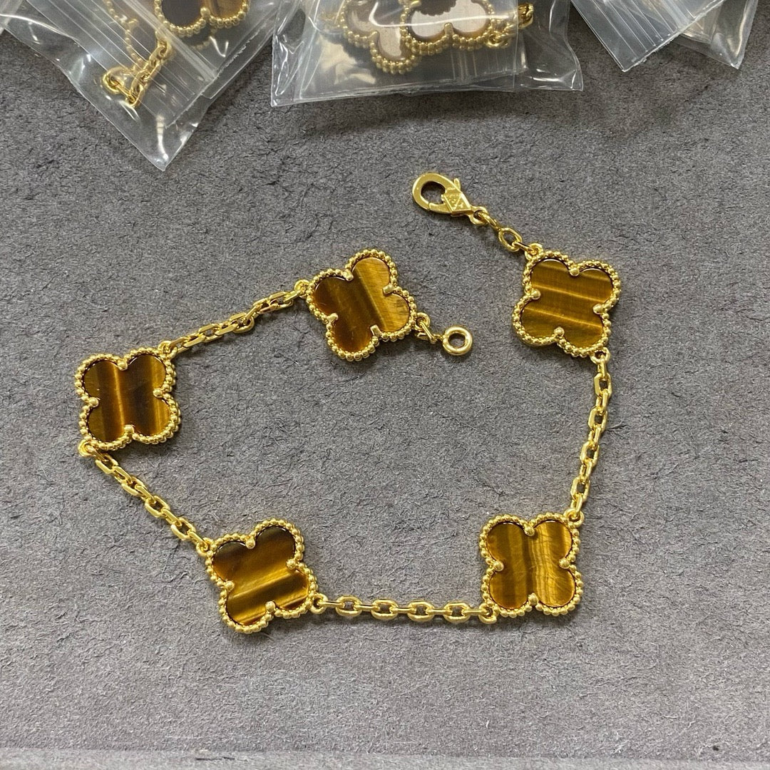 VCA Bracelet
