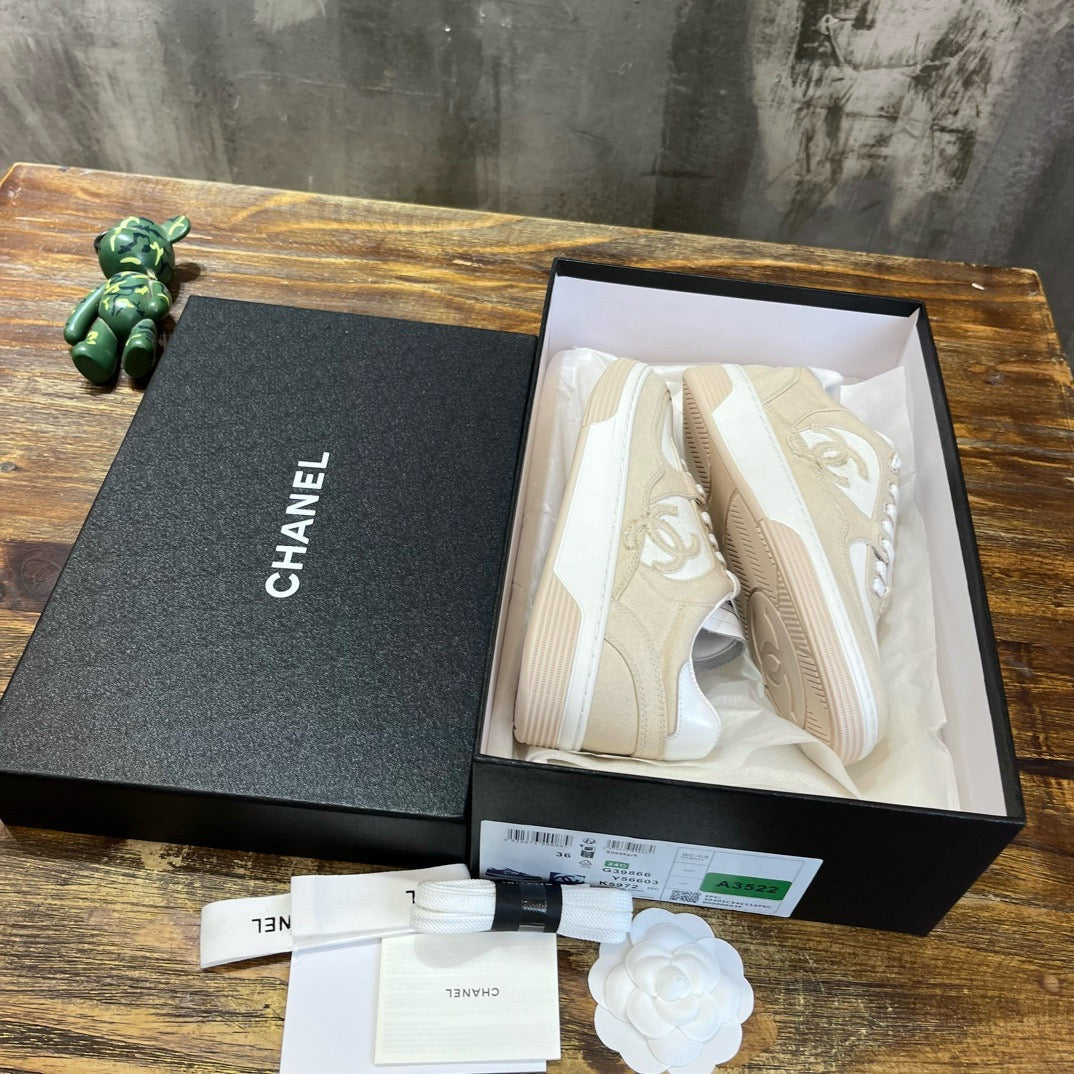 CHA Sneakers