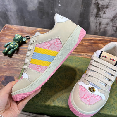 GUC Sneakers