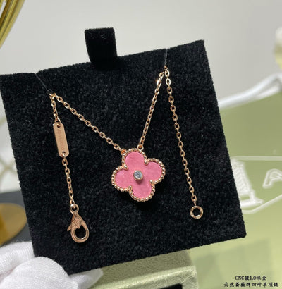 VCA Necklace