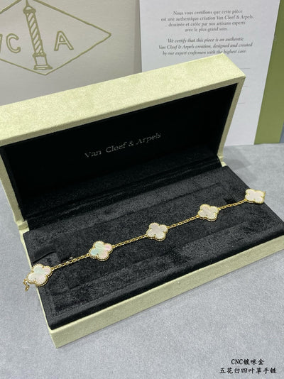 VCA Bracelet