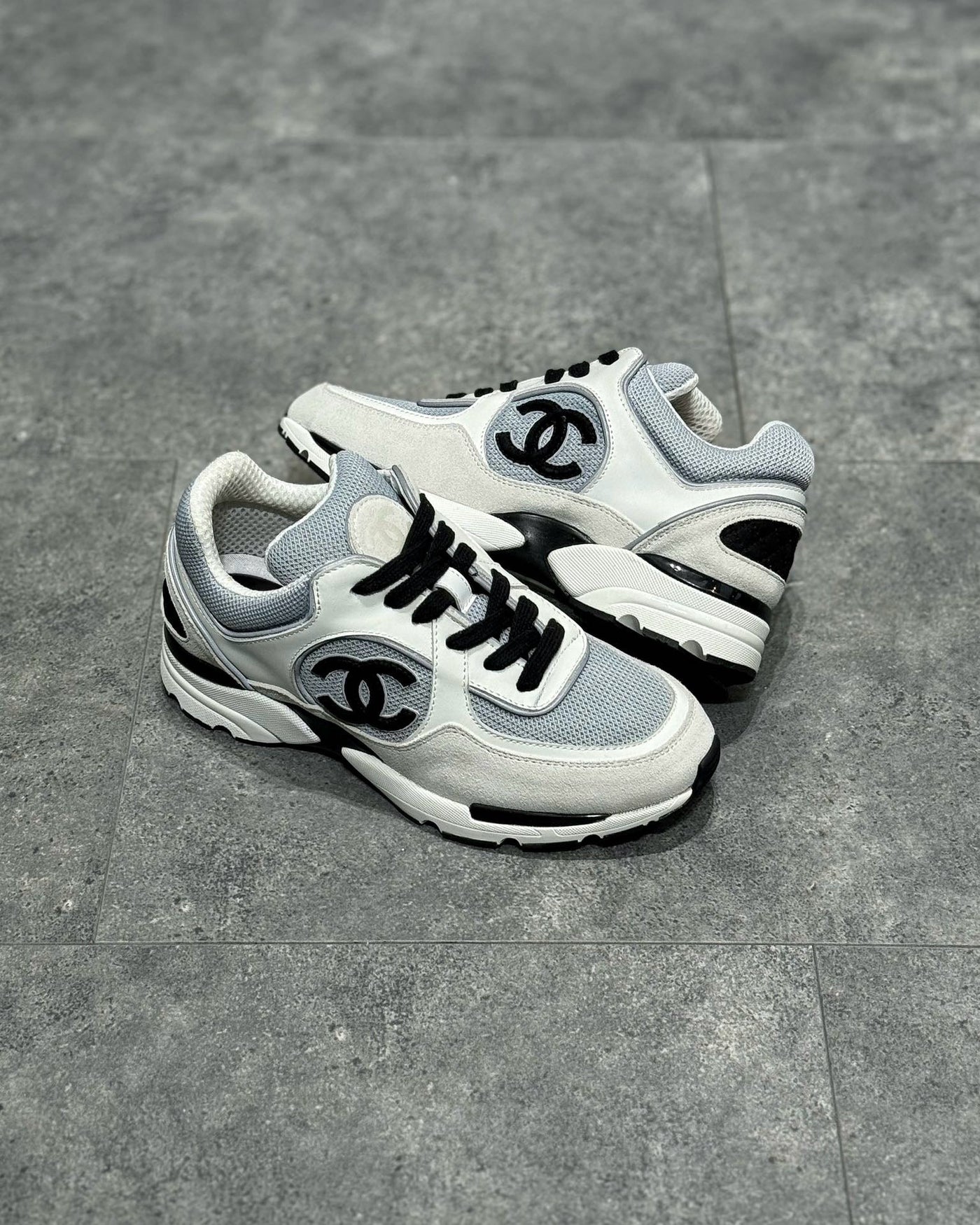 CHA Sneakers