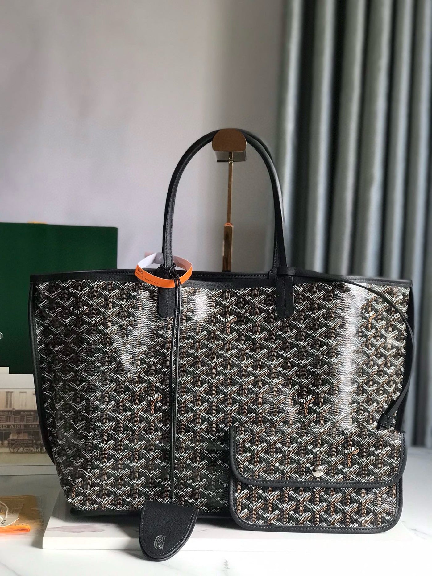 GOY REVERSIBLE ANJOU 34*28*15