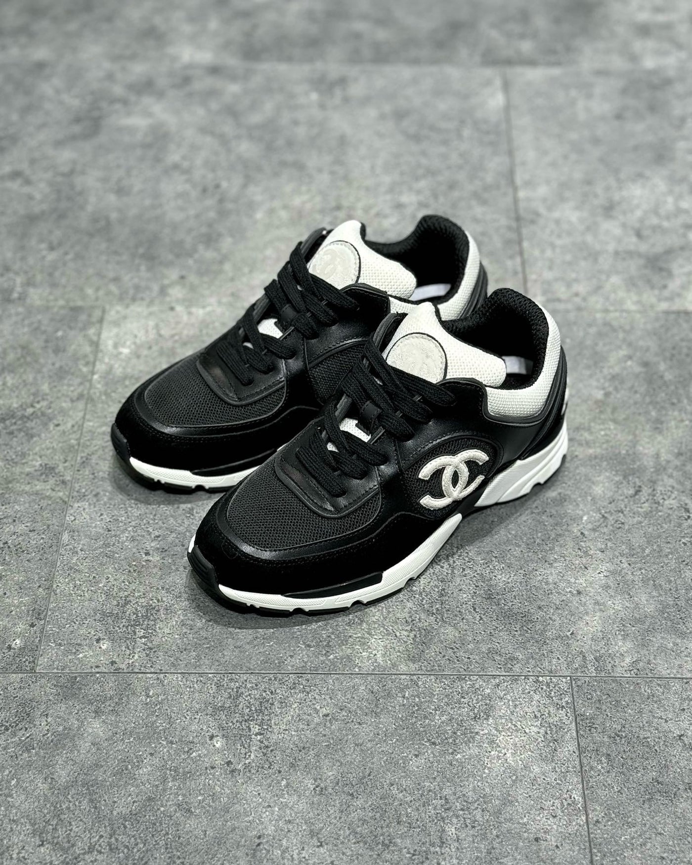 CHA Sneakers