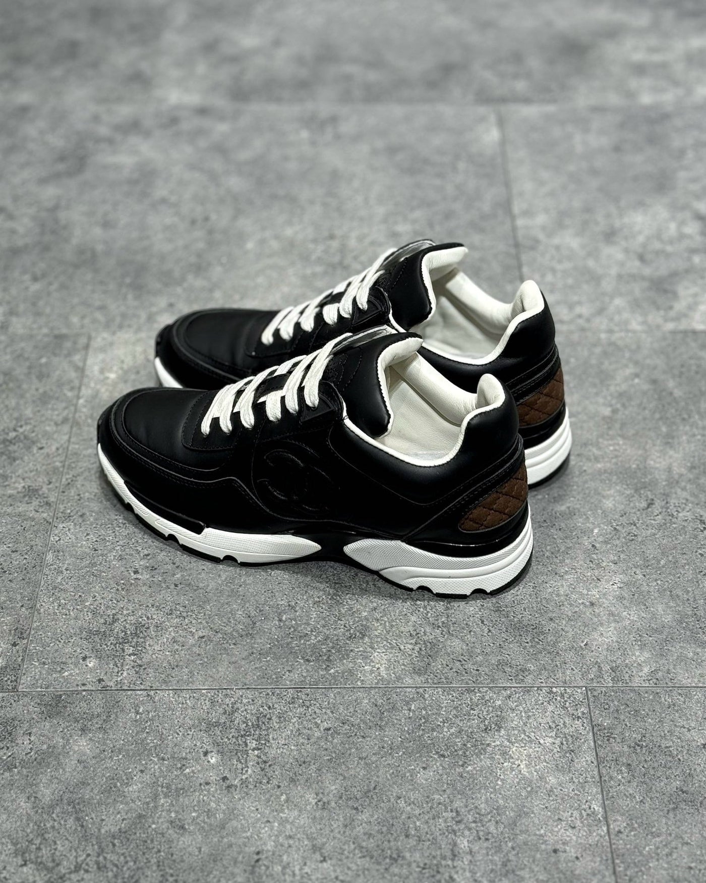 CHA Sneakers