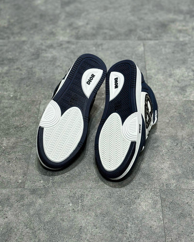 CD SNEAKERS