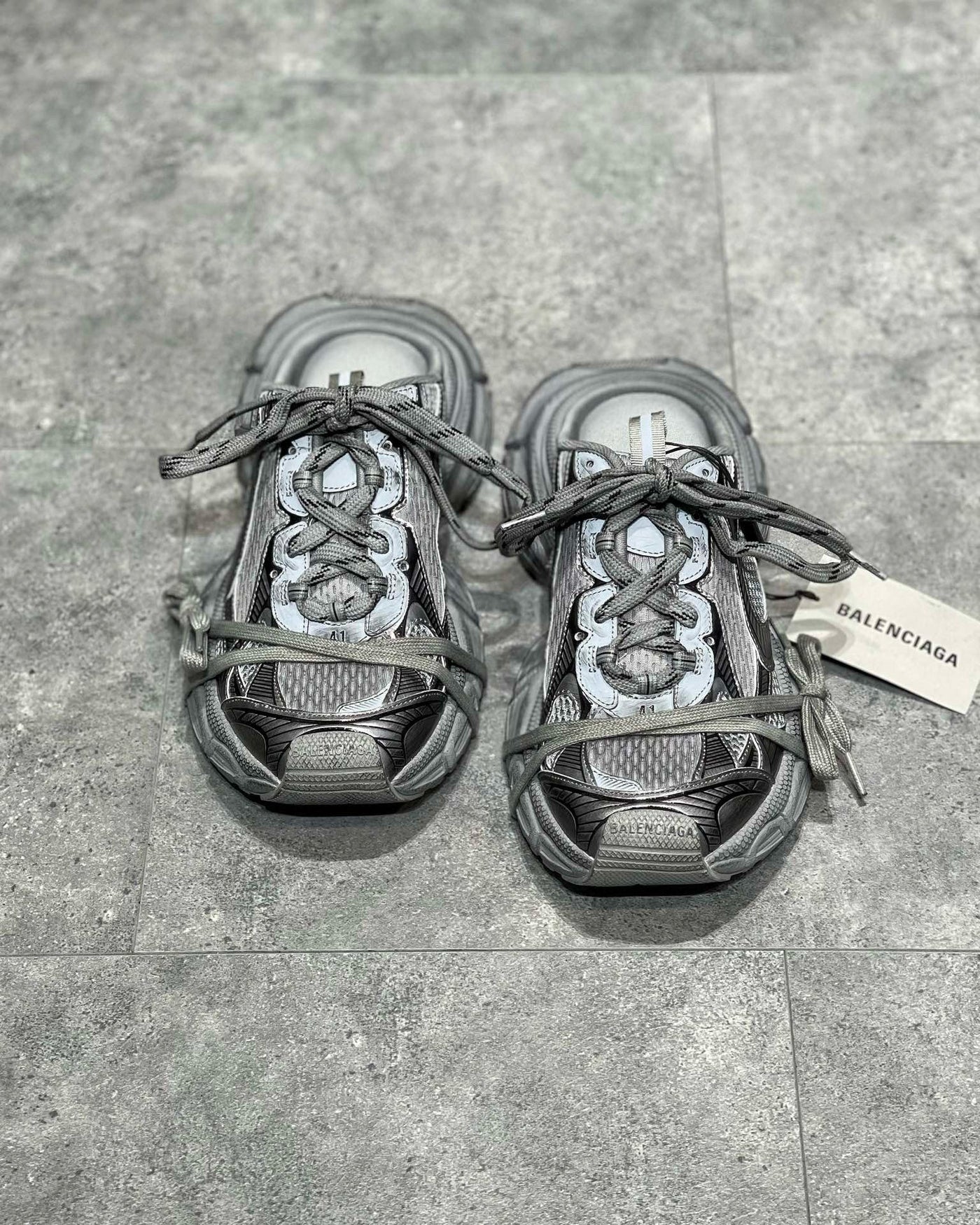Sneakers & Shoes