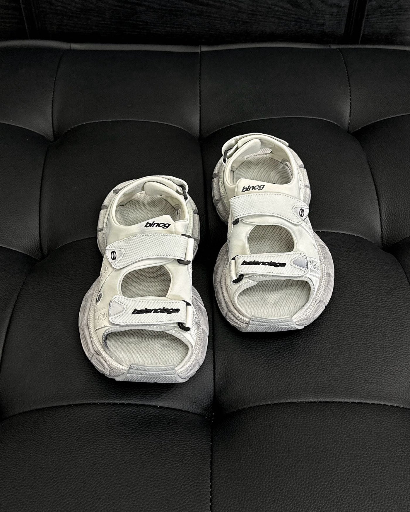 Sneakers & Shoes