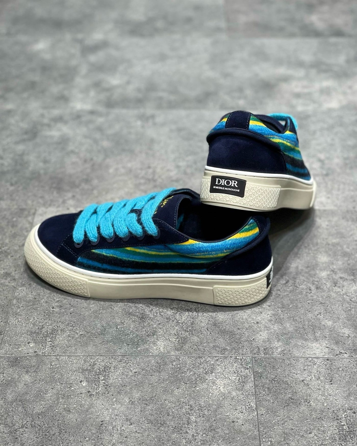 DIO Sneakers
