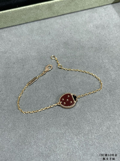 VCA Bracelet