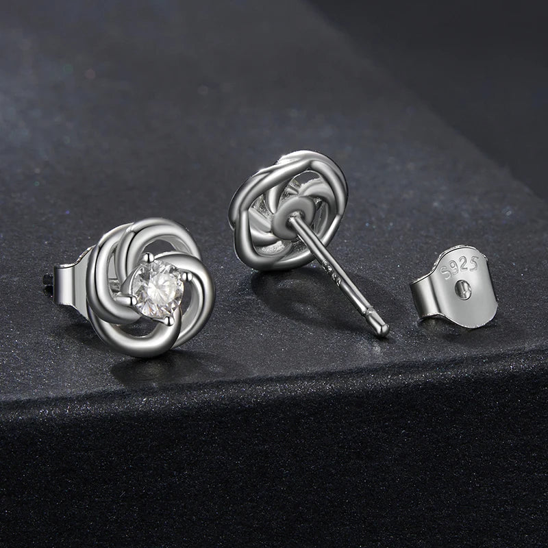 Bamoer U Four-leaf Clover Moissanite Stud Earrings Hollowed Flower Jewelry VVS1 EX 925 Sterling Silver Original for Mother Gift