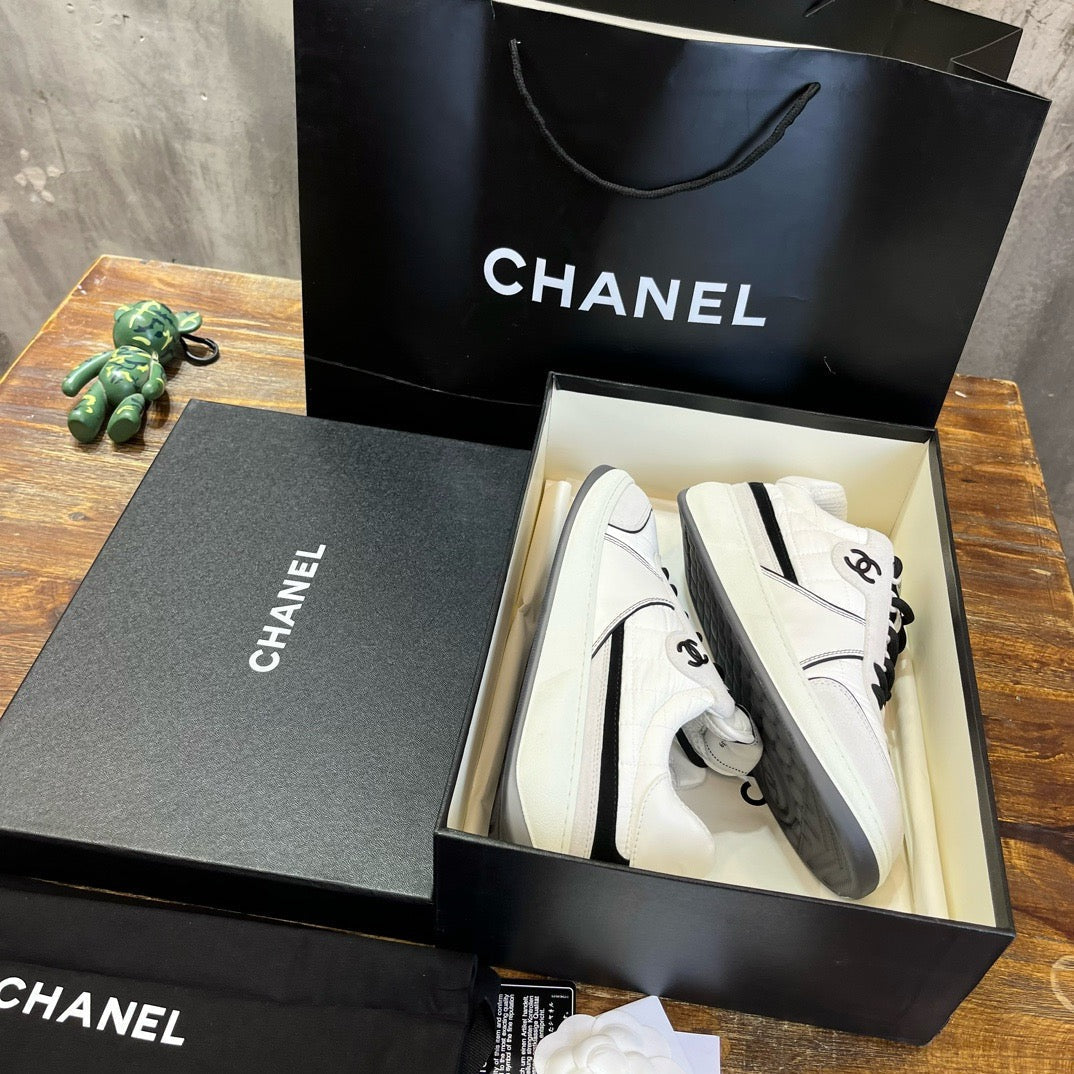 CHA Sneakers