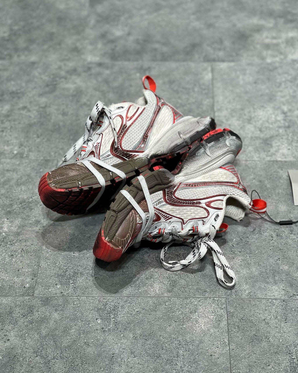 Sneakers & Shoes