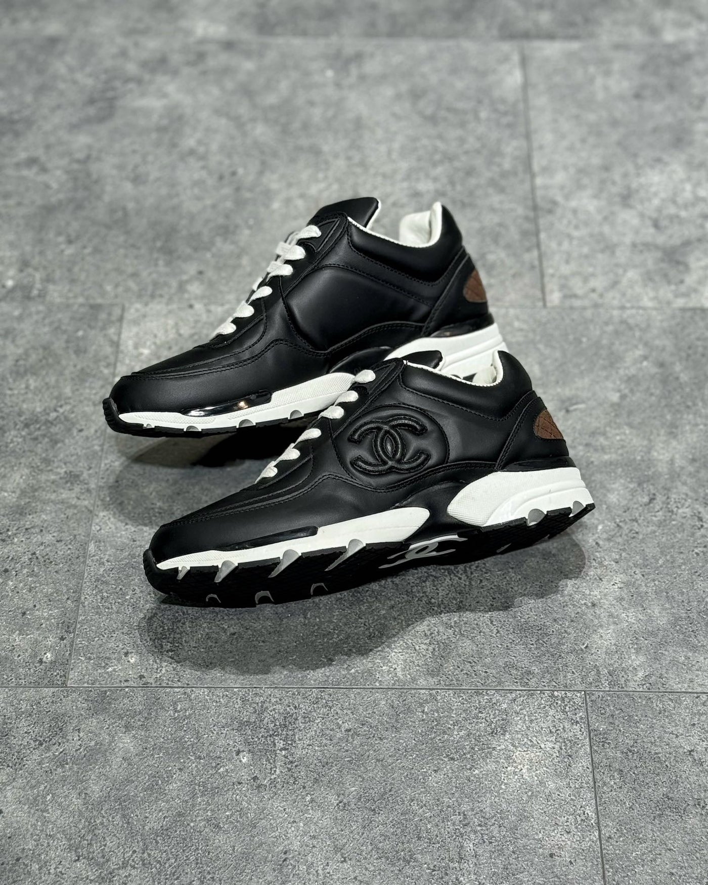 CHA Sneakers