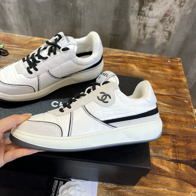 CHA Sneakers