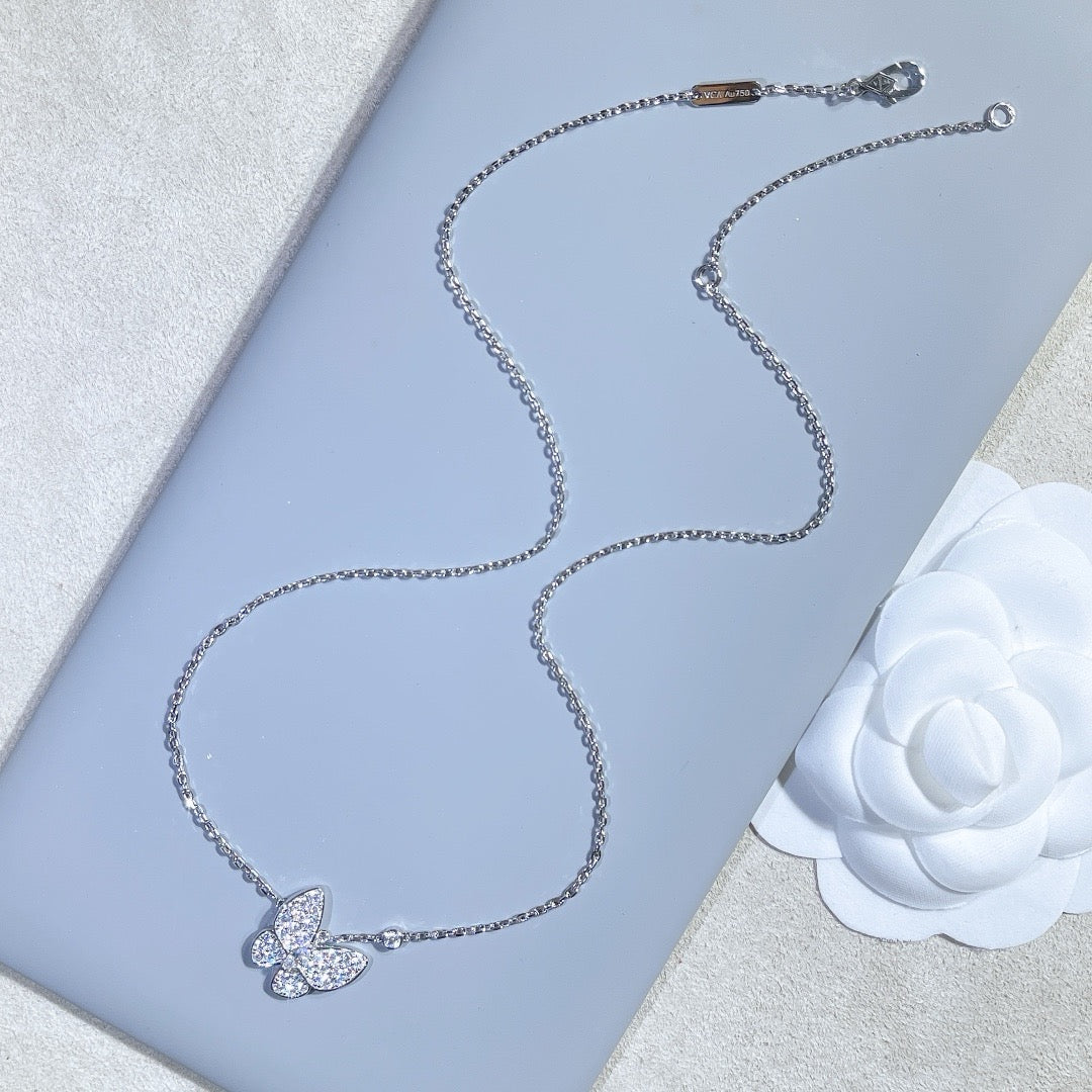 VCA Necklace