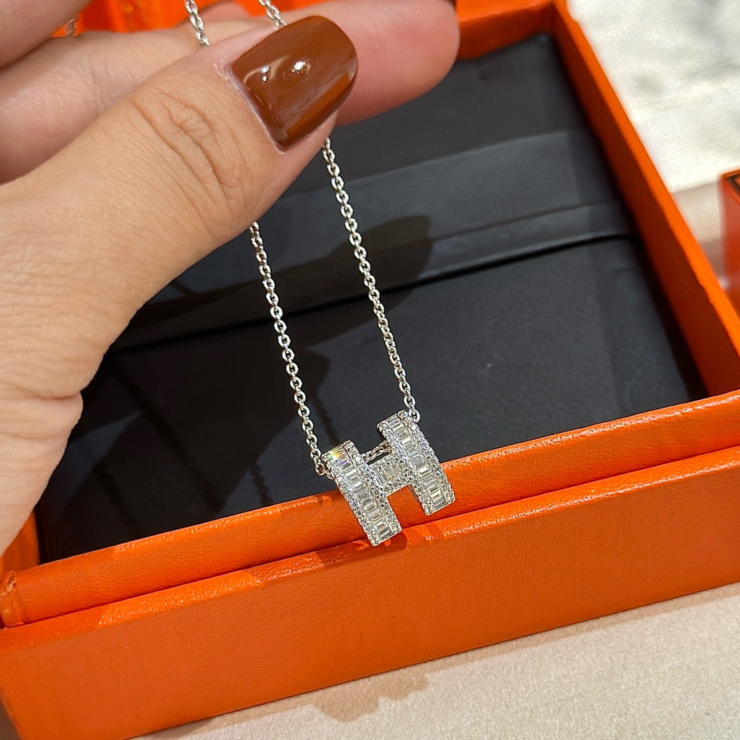 HERM Necklace