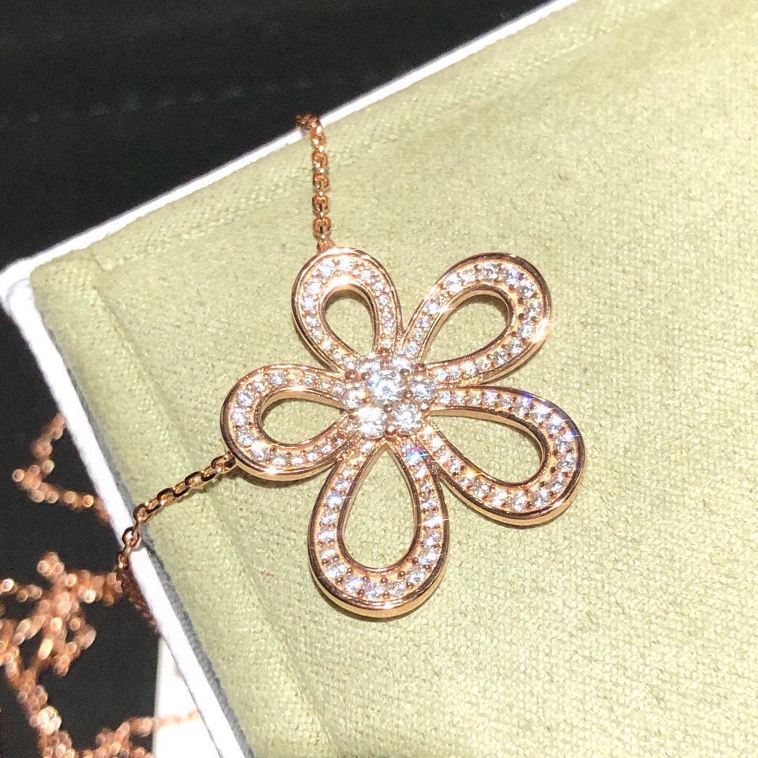 VCA Necklace