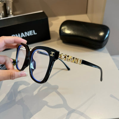 CHA glasses