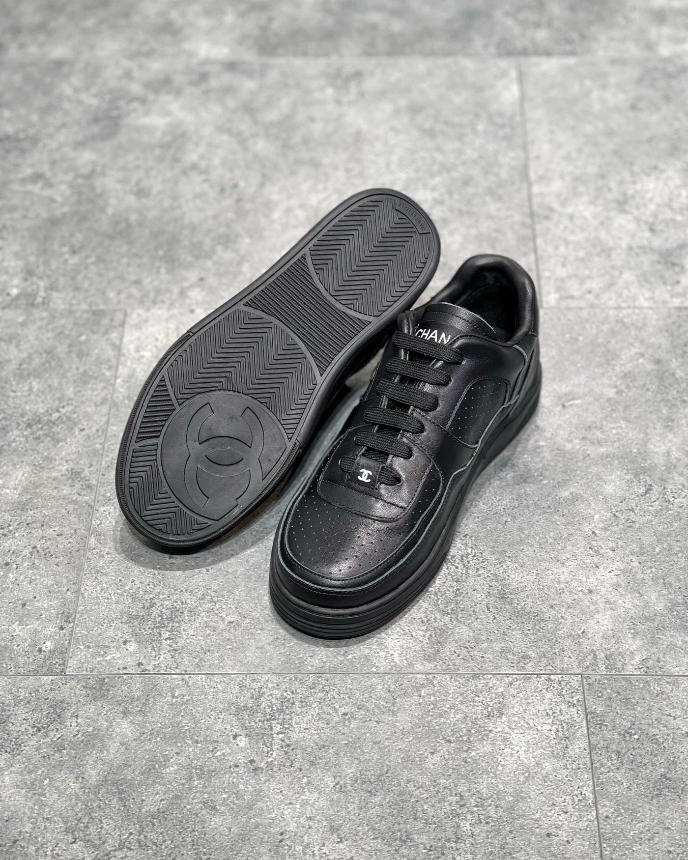 CHA Sneakers