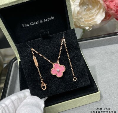 VCA Necklace