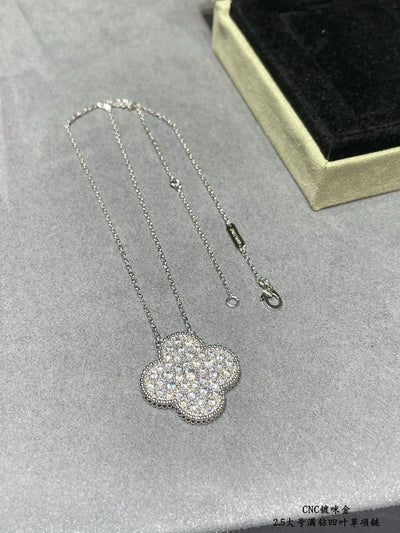 VCA Necklace