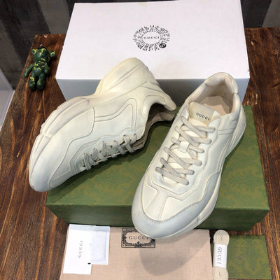 GUC Sneakers