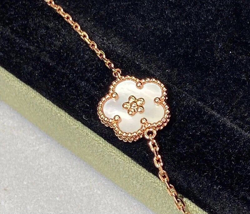 VCA Bracelet