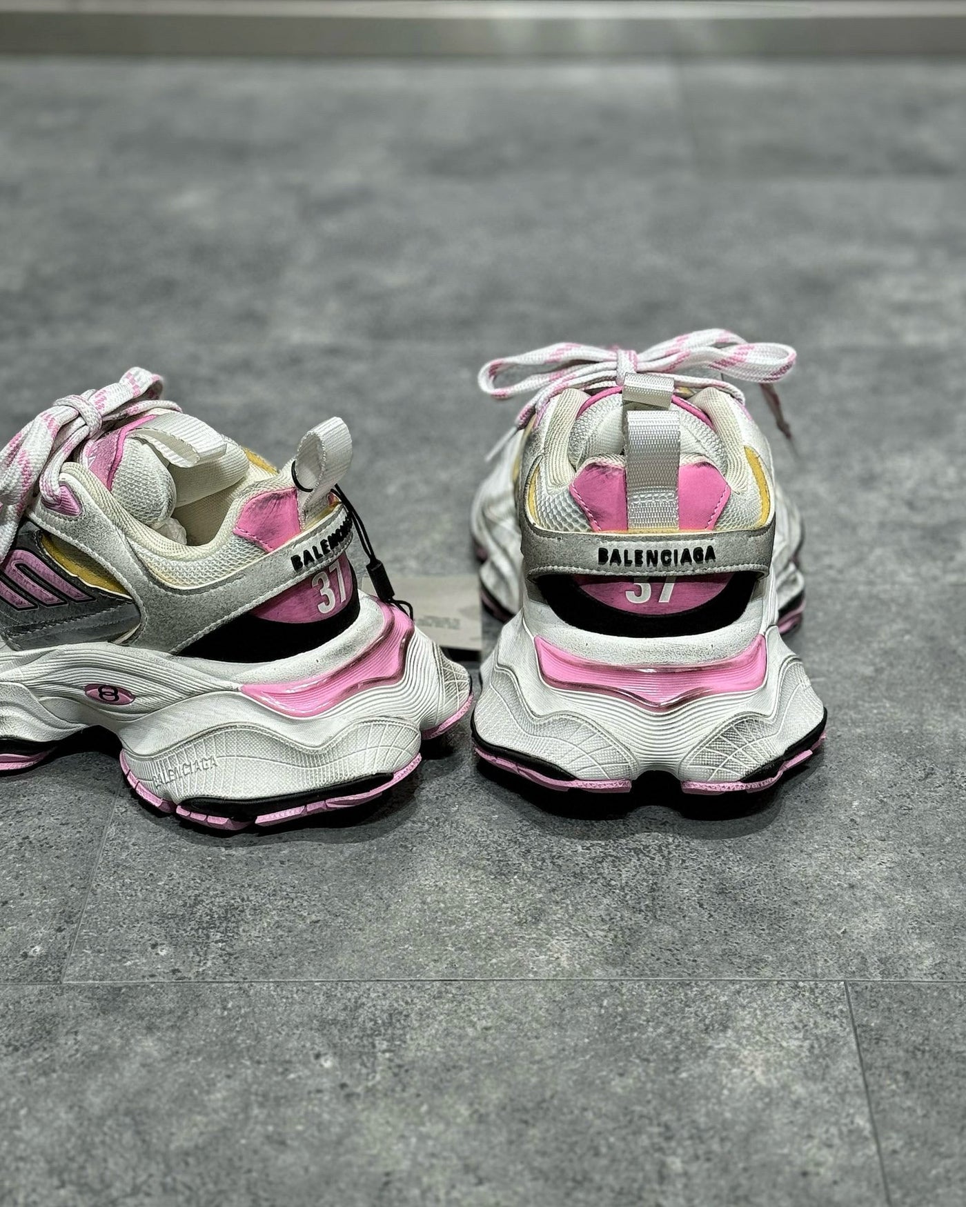 BLCG Sneakers