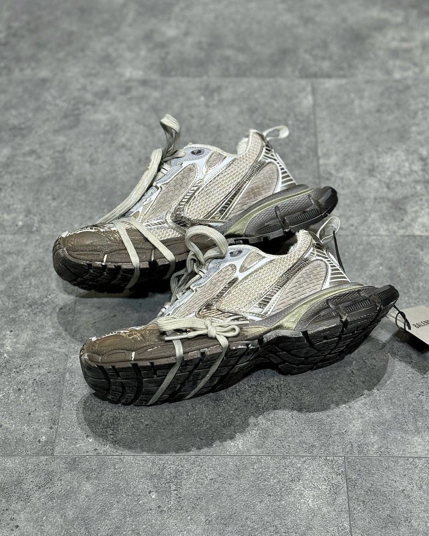 BLCG Sneakers