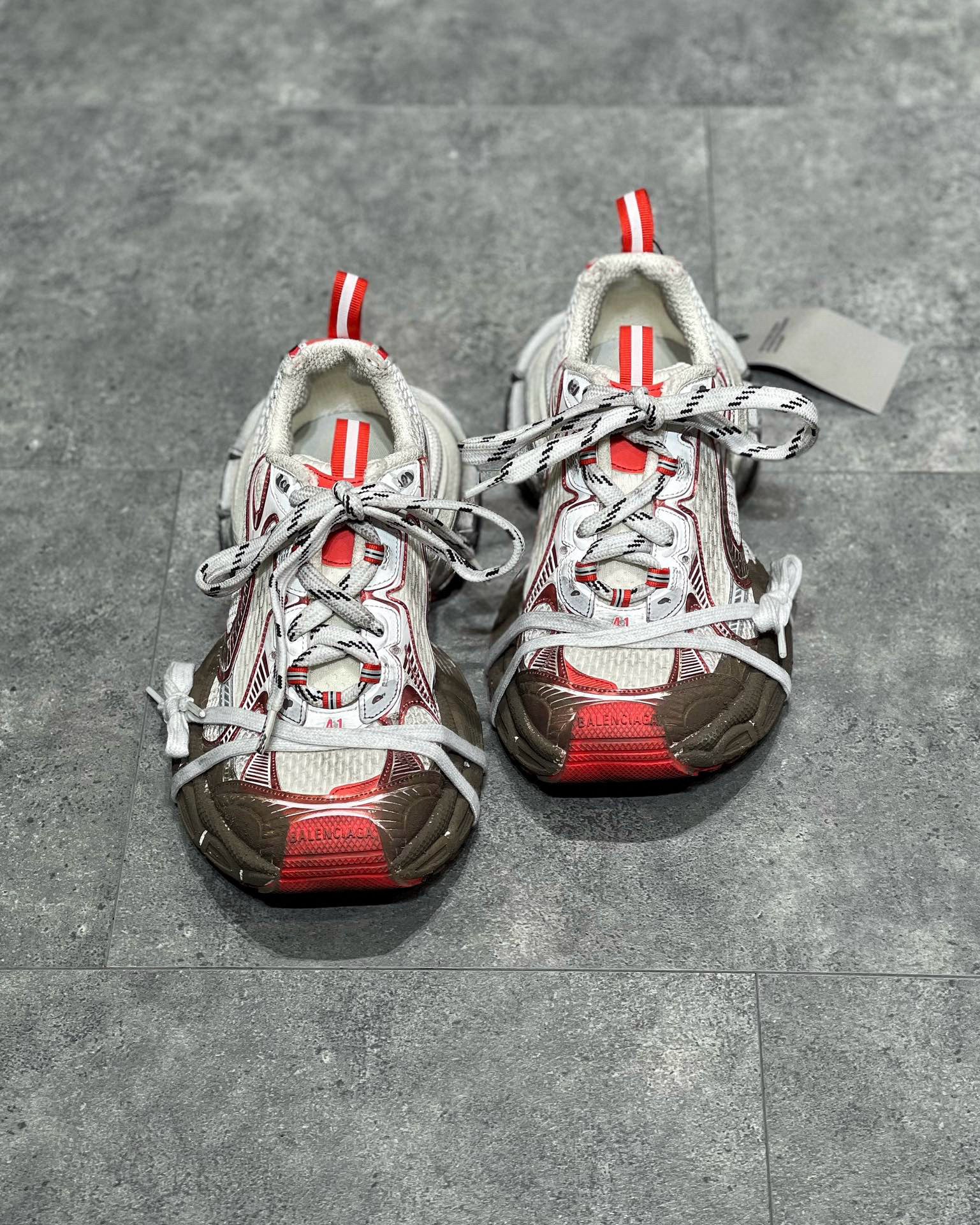 Sneakers & Shoes