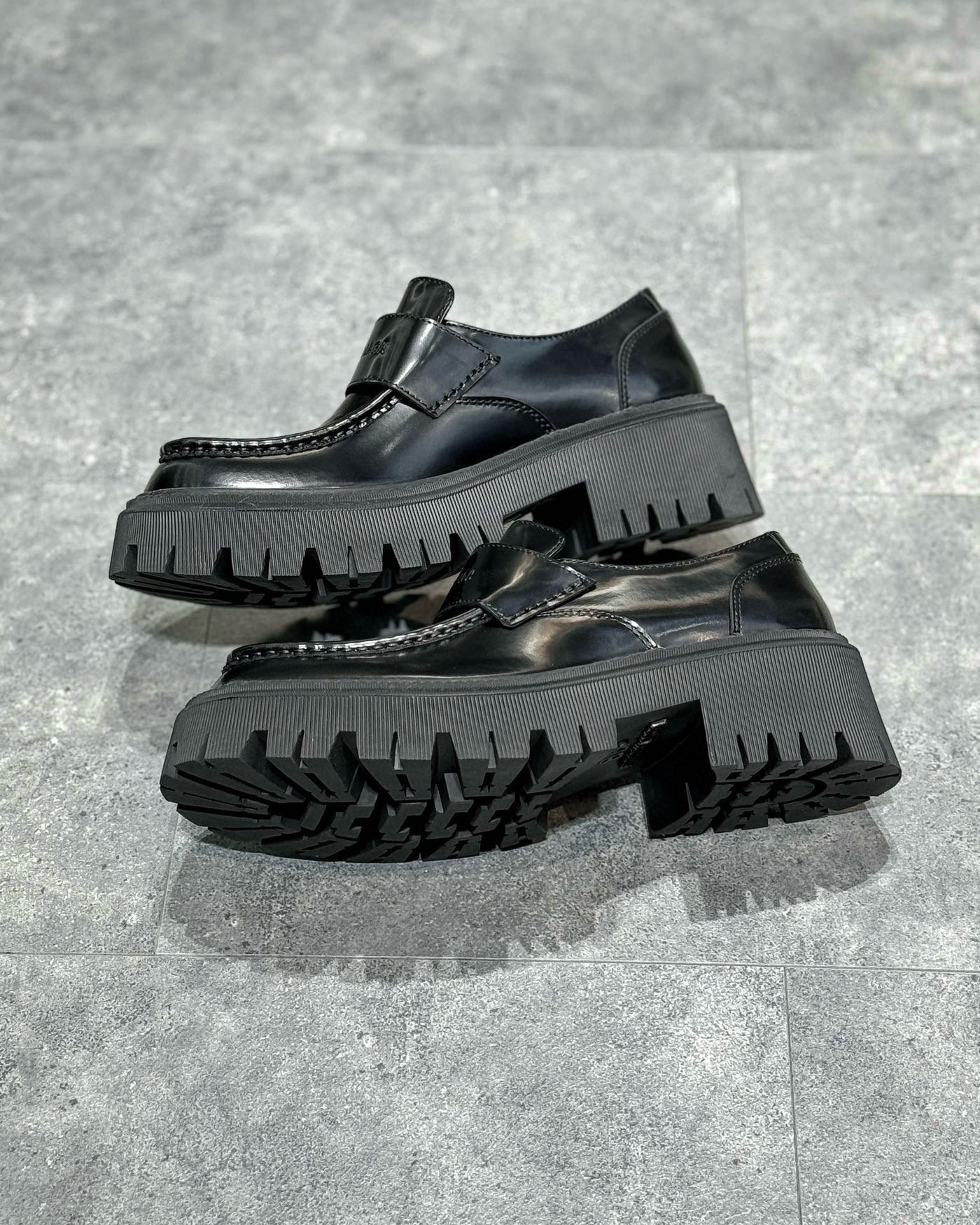 BLCG SNEAKER