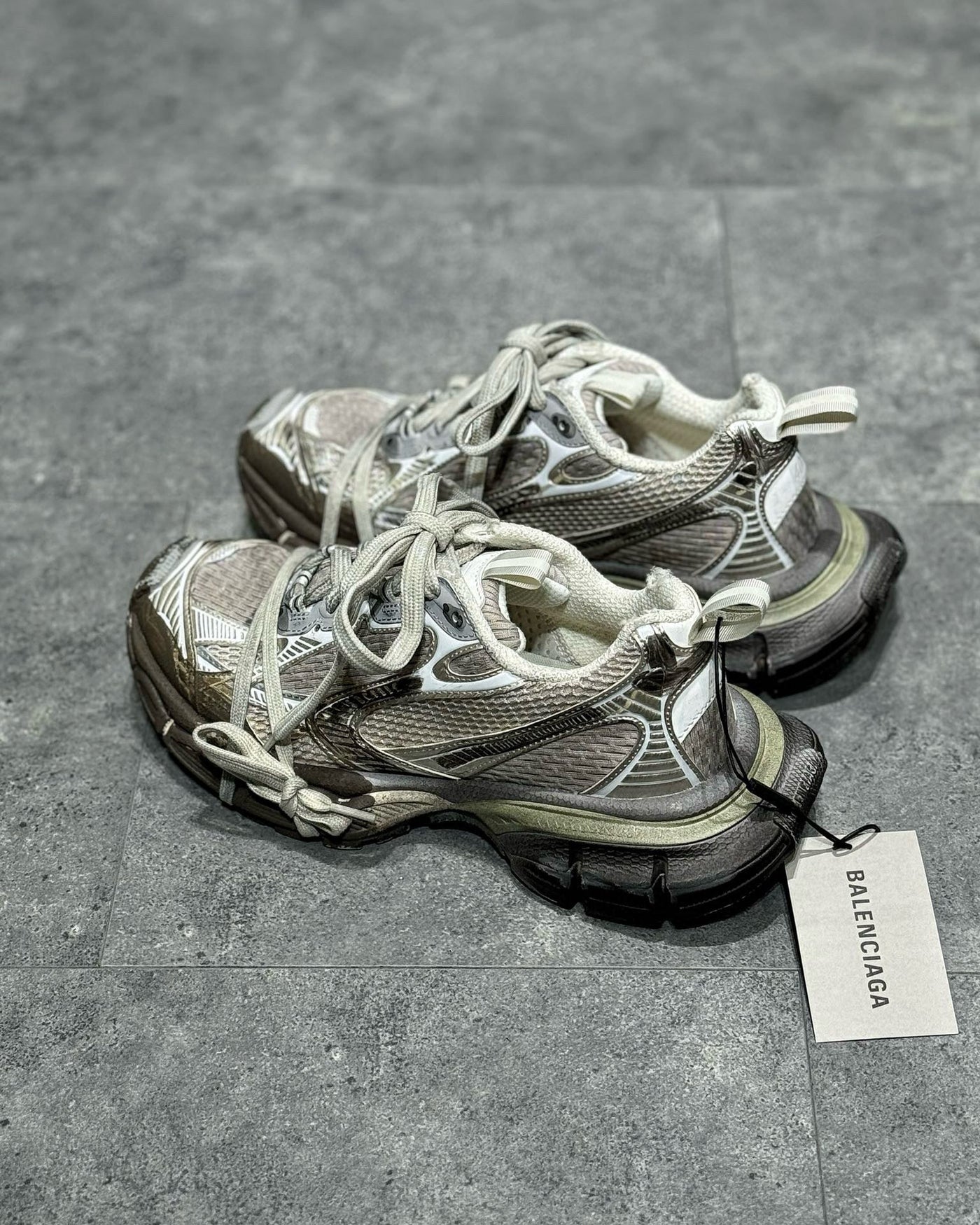 BLCG Sneakers