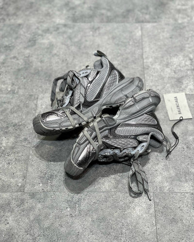 Sneakers & Shoes
