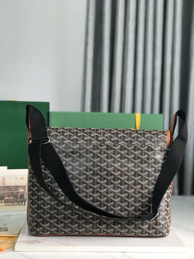 GOY Messenger Bag 35x26x7.5cm