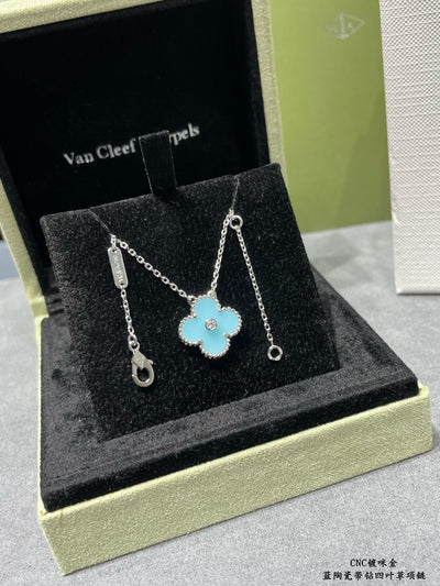 VCA Necklace