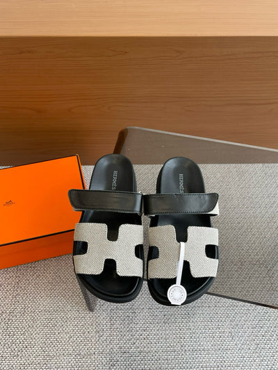 HERM Sandals