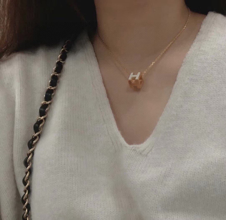 HERM Necklace