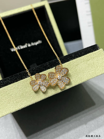 VCA Necklace