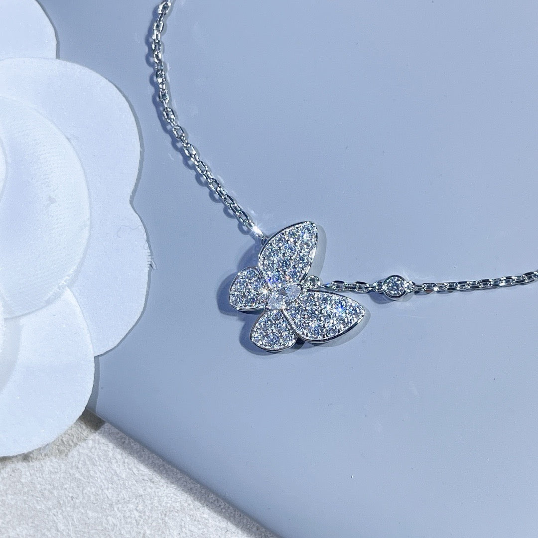 VCA Necklace