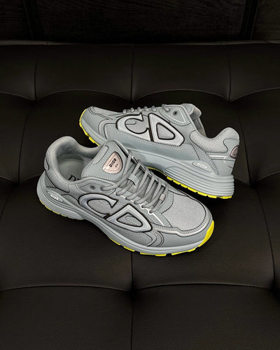 CD SNEAKERS