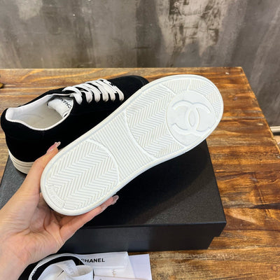 CHA Sneakers
