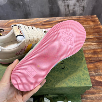 GUC Sneakers