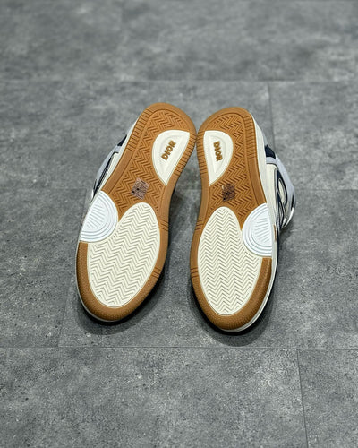 CD SNEAKERS