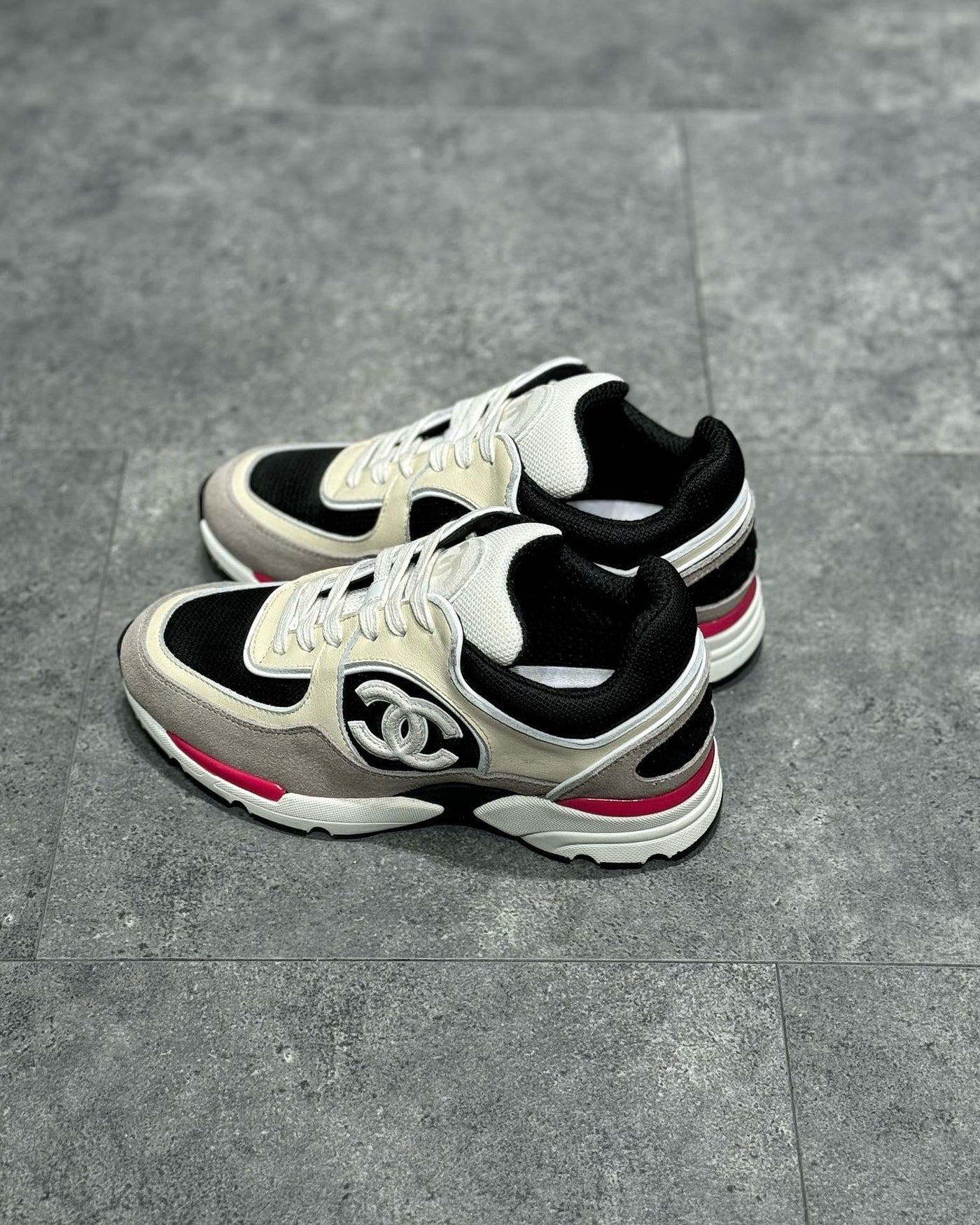 CHA Sneakers