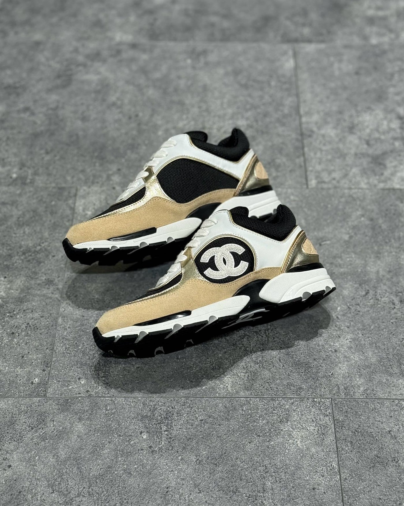CHA Sneakers