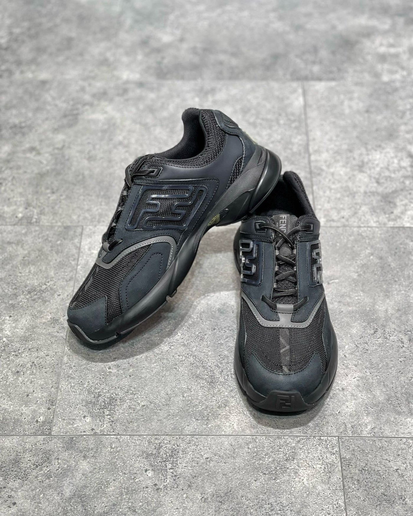 FEN Sneakers