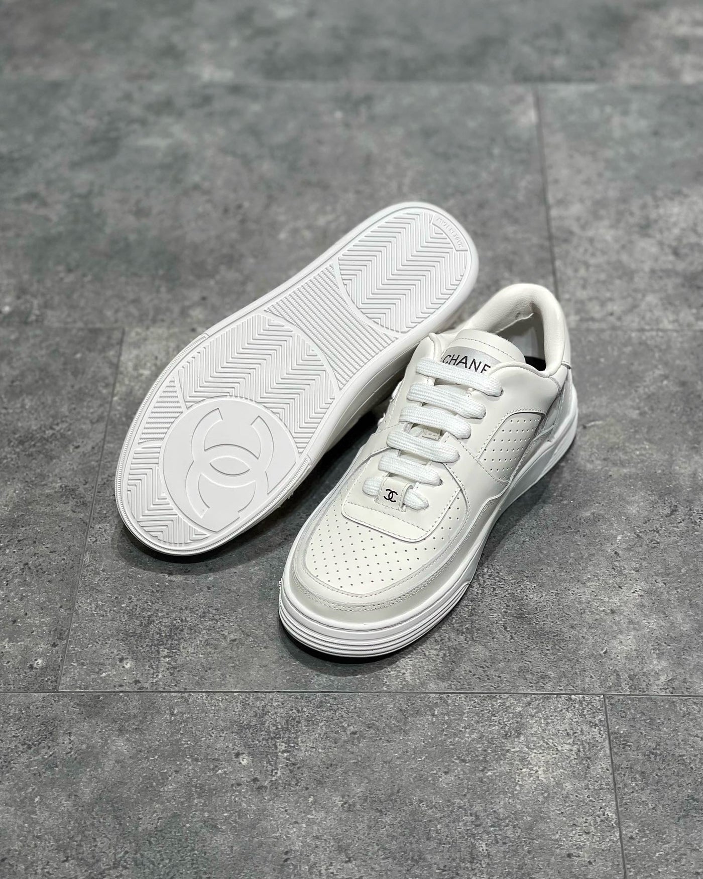 CHA Sneakers