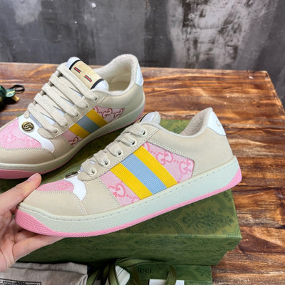 GUC Sneakers