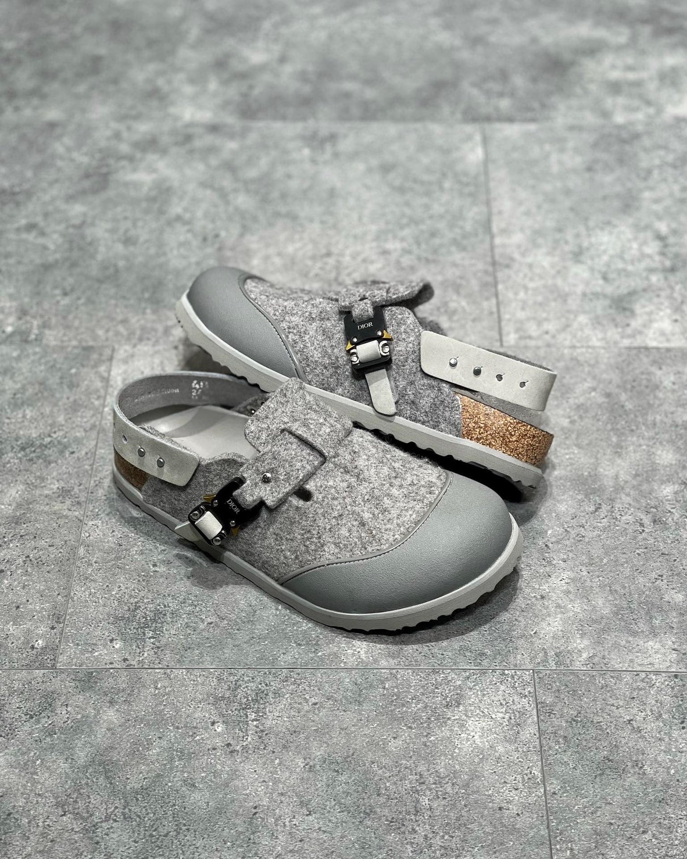 DIO Sandal